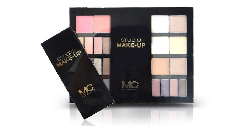 STUDIO MAKE-UP